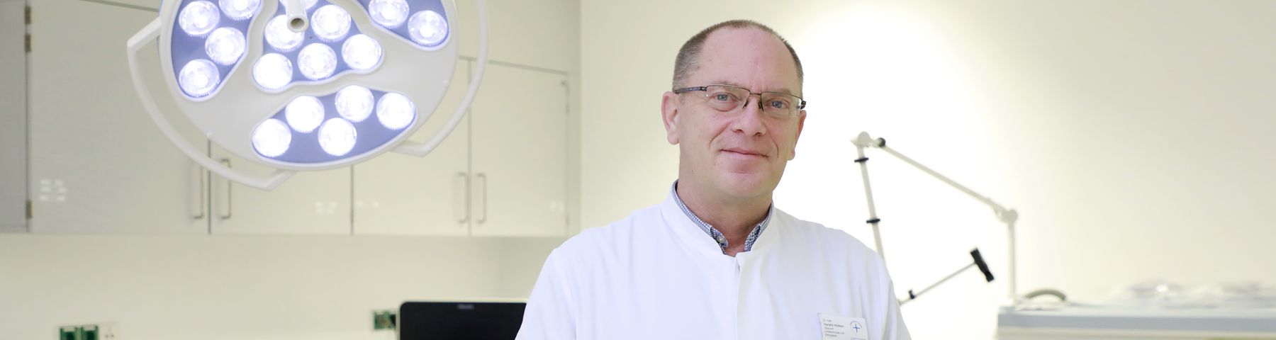 Dr. Harald Hölken